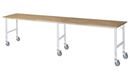 Arbetsbord på hjul Nornor, skiva i massiv bok, tjocklek 25 mm, 60 x 30 mm, BxDxH 4000 x 800 x 910 – 1230 mm
