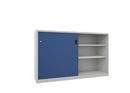 Verkstadsskåp med skjutdörrar Ellinor, höjd 1200 mm, dörrar helt i plåt, BxD 2000 x 600 mm, med skiljevägg och 2 x 2 hyllplan, dörr gentianablå