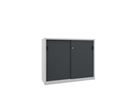 Verkstadsskåp med skjutdörrar Ellinor, höjd 1200 mm, dörrar helt i plåt, BxD 1500 x 500 mm, med skiljevägg och 2 x 2 hyllplan, dörr antracit
